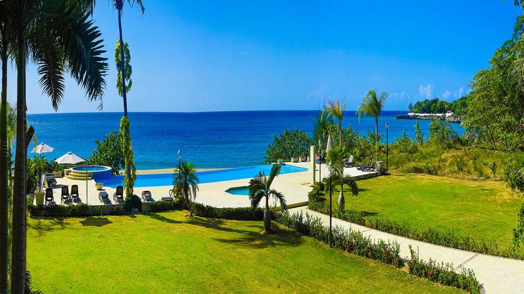 3Br / 3Ba Modern Paradise Loft Condo In Gated Community W/ Daily Housekeeping Sosua Exterior photo